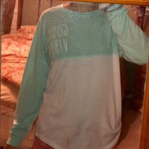 Long sleeve shirt